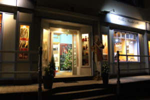 Stille Nacht Shop Oberndorf - Außenansicht
